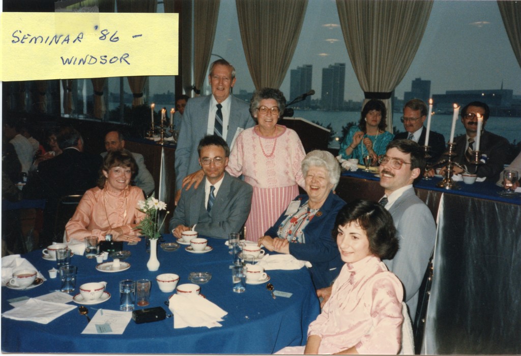 Windsor May 1986 Bessie Gannon with others OGSbranch22_999.jpg